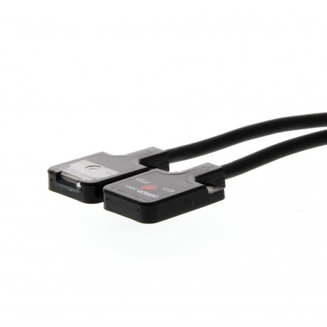 OMRON E3T-FT22 2M E3T-FT22 2M E3T 1131D E3TFT222M OMRON Thumbnail 3h Barrier 300mm Flat NPN Osc.